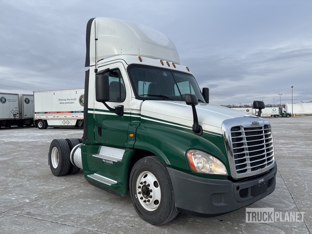 CAMIóN 2017 FREIGHTLINER