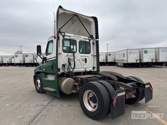 CAMIóN 2017 FREIGHTLINER