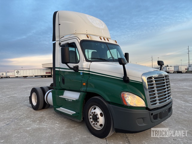 CAMIóN 2017 FREIGHTLINER