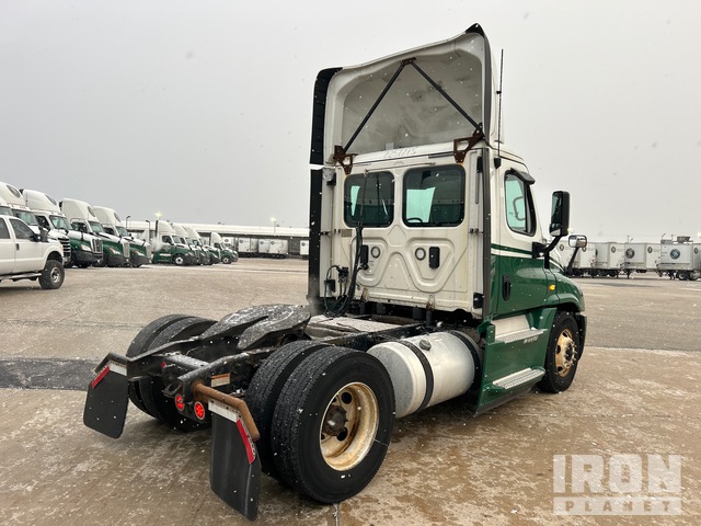 CAMIóN 2017 FREIGHTLINER