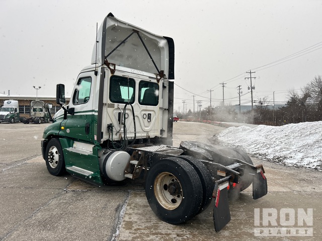 CAMIóN 2017 FREIGHTLINER