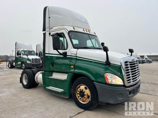 CAMIóN 2017 FREIGHTLINER