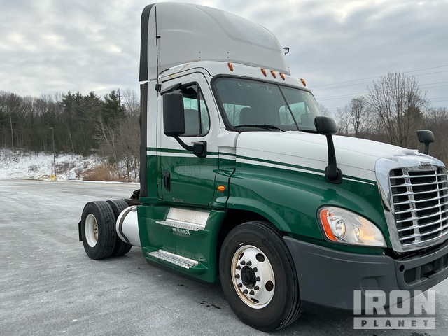 CAMIóN 2017 FREIGHTLINER