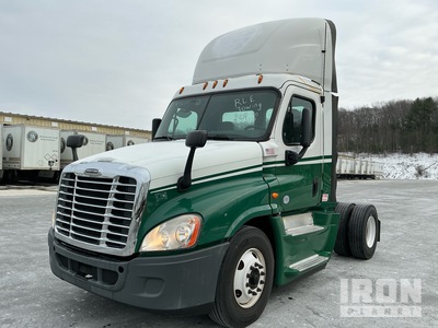 2017 Freightliner CA125 4x2 Cabeza Tractora Cabina Corta