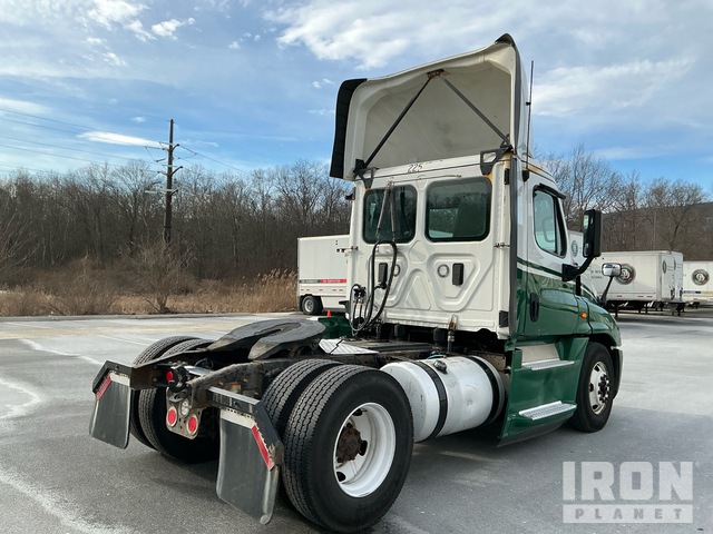 CAMIóN 2017 FREIGHTLINER