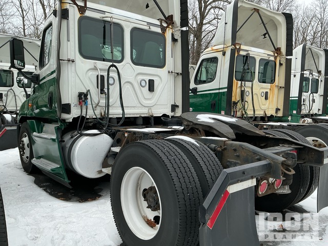 CAMIóN 2017 FREIGHTLINER