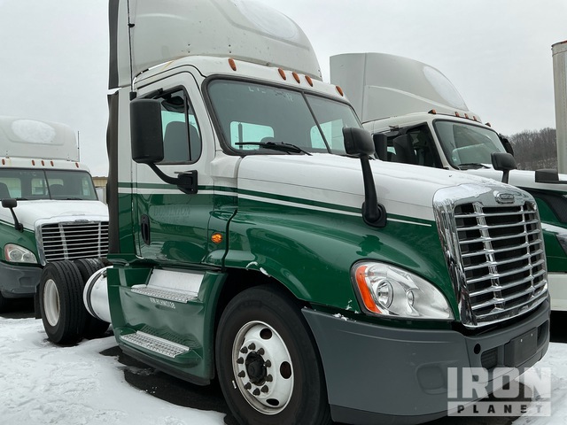 CAMIóN 2017 FREIGHTLINER