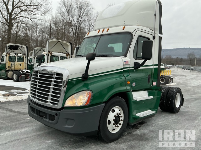 CAMIóN 2017 FREIGHTLINER