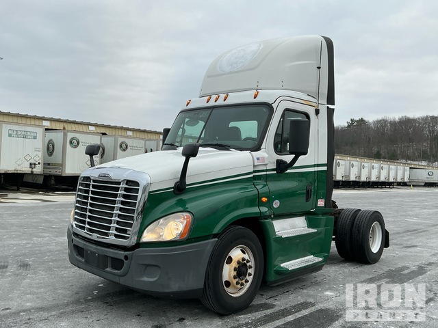 CAMIóN 2016 FREIGHTLINER
