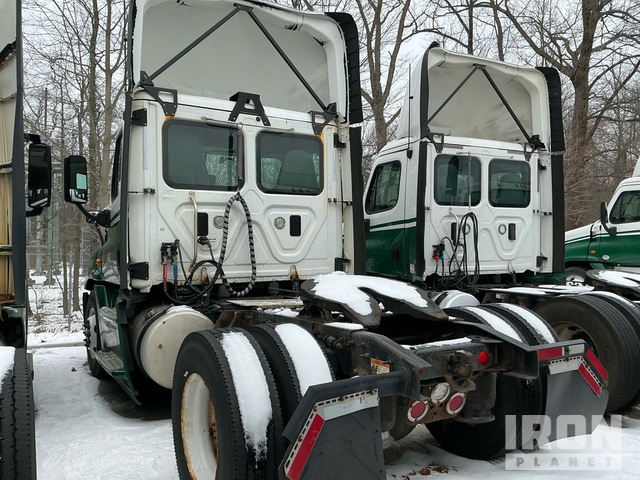 CAMIóN 2016 FREIGHTLINER