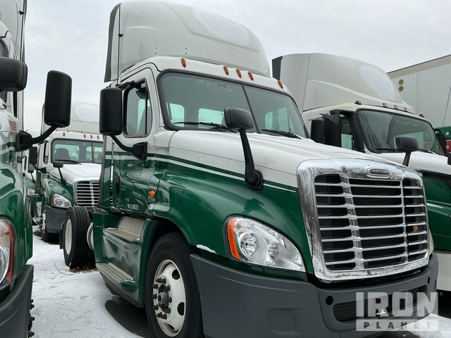 CAMIóN 2016 FREIGHTLINER