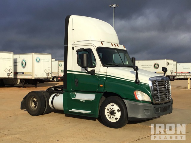 CAMIóN 2017 FREIGHTLINER