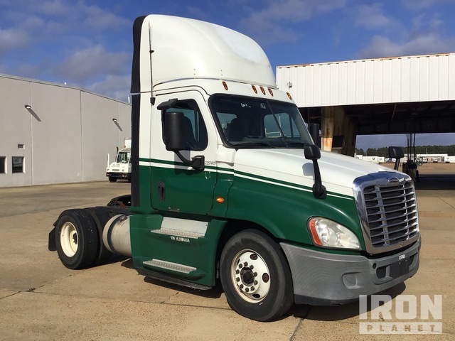 CAMIóN 2017 FREIGHTLINER