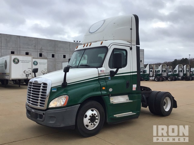 CAMIóN 2017 FREIGHTLINER