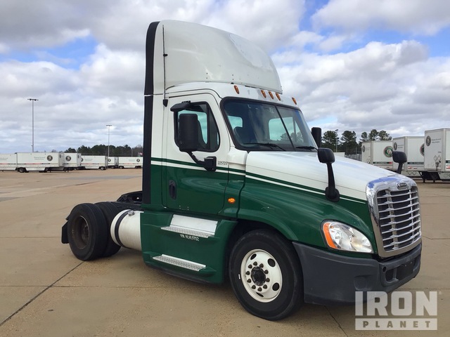 CAMIóN 2017 FREIGHTLINER
