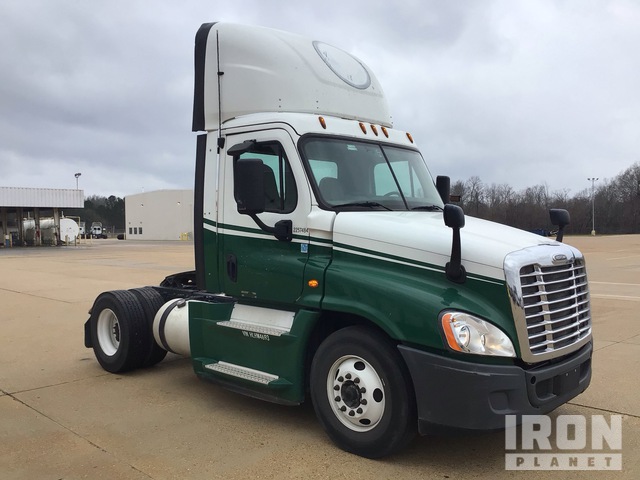 CAMIóN 2017 FREIGHTLINER