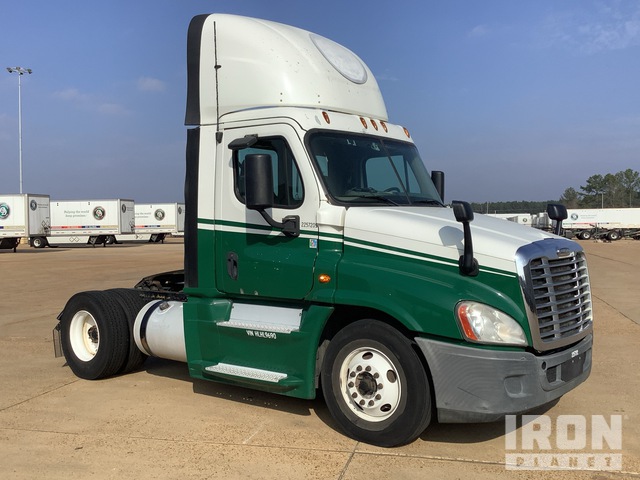CAMIóN 2017 FREIGHTLINER
