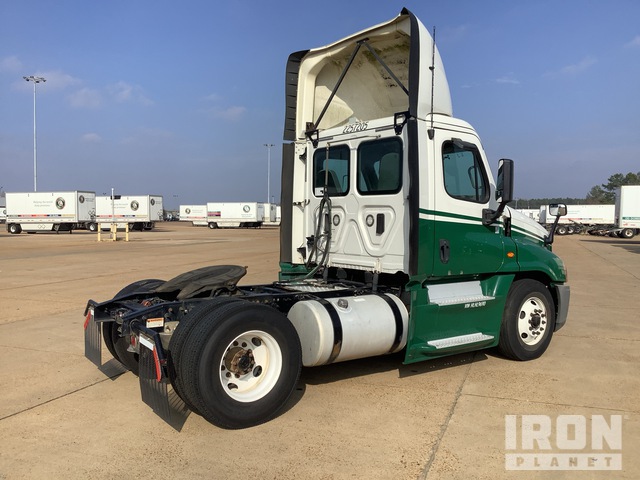 CAMIóN 2017 FREIGHTLINER