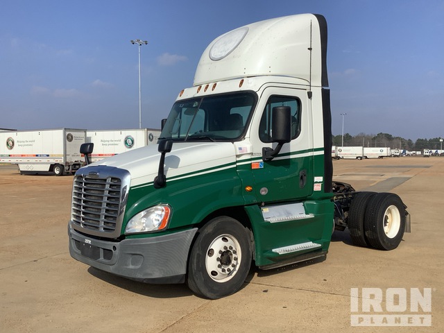 CAMIóN 2017 FREIGHTLINER