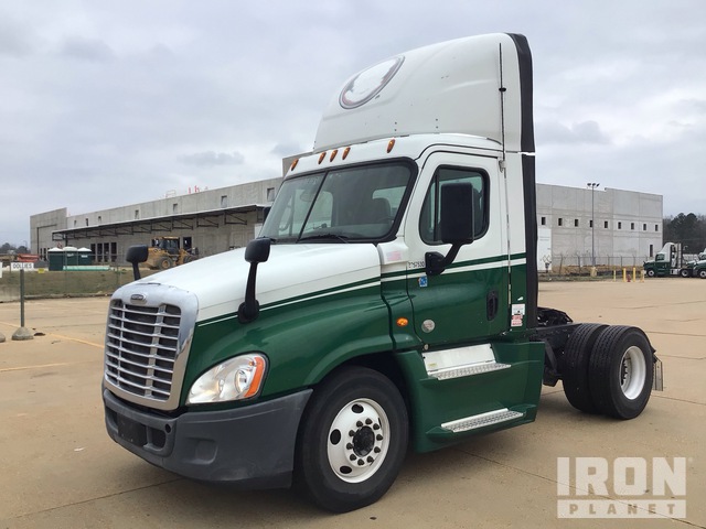 CAMIóN 2017 FREIGHTLINER
