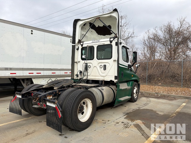 CAMIóN 2017 FREIGHTLINER