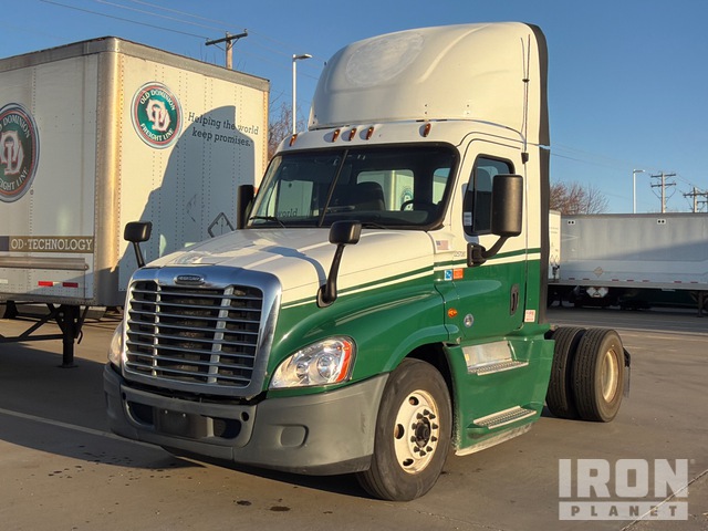 CAMIóN 2017 FREIGHTLINER