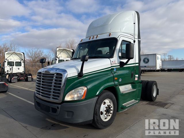 CAMIóN 2017 FREIGHTLINER