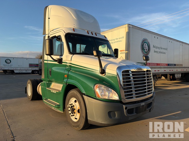 CAMIóN 2017 FREIGHTLINER