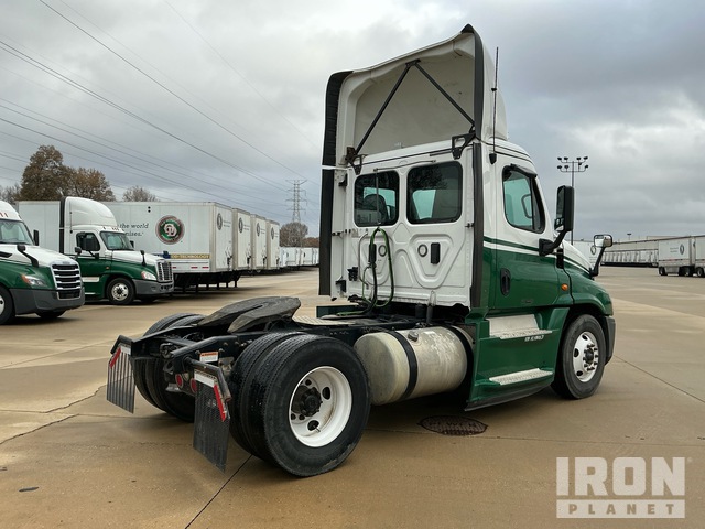 CAMIóN 2017 FREIGHTLINER