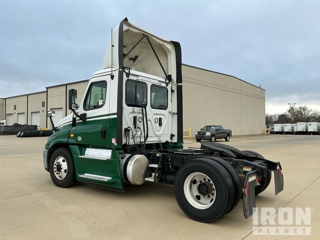 CAMIóN 2017 FREIGHTLINER