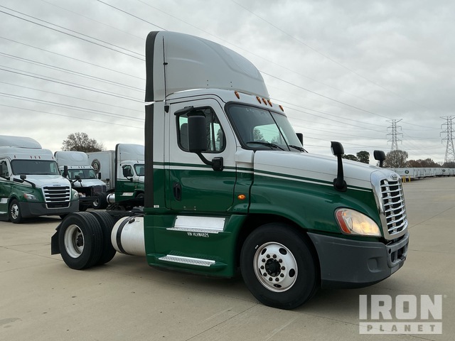 CAMIóN 2017 FREIGHTLINER