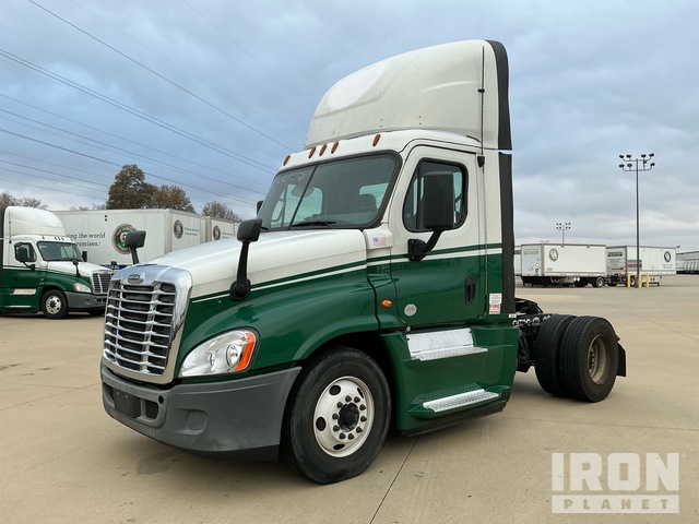 CAMIóN 2017 FREIGHTLINER