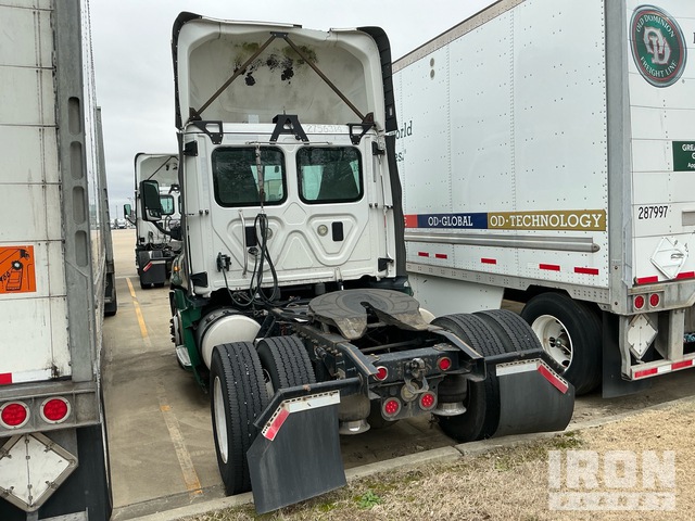CAMIóN 2016 FREIGHTLINER