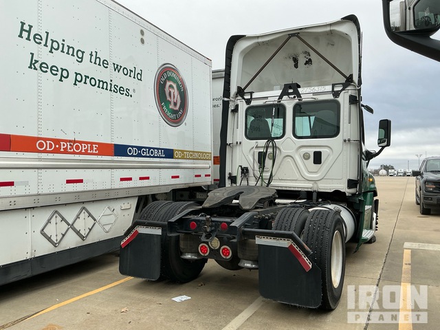 CAMIóN 2016 FREIGHTLINER