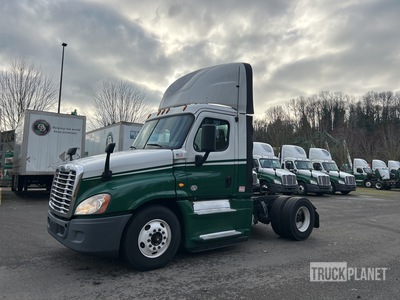 2016 Freightliner Cascadia 125 4x2 Tracteur routier