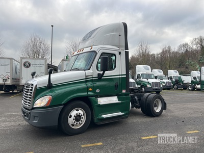 2016 Freightliner Cascadia 125 4x2 Tracteur routier