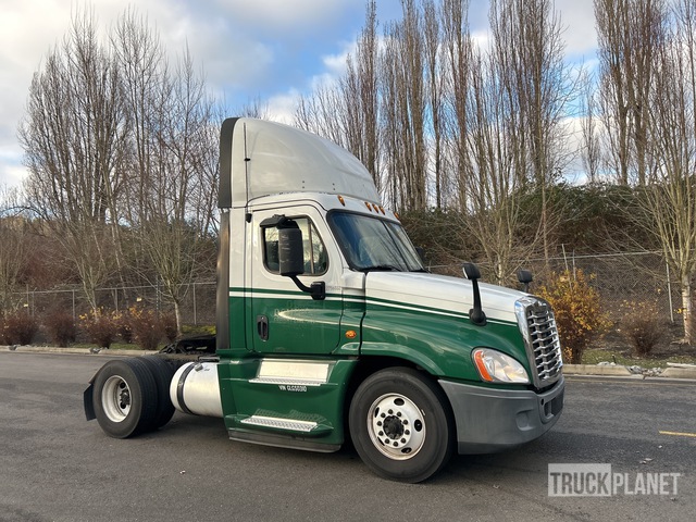 CAMIóN 2016 FREIGHTLINER