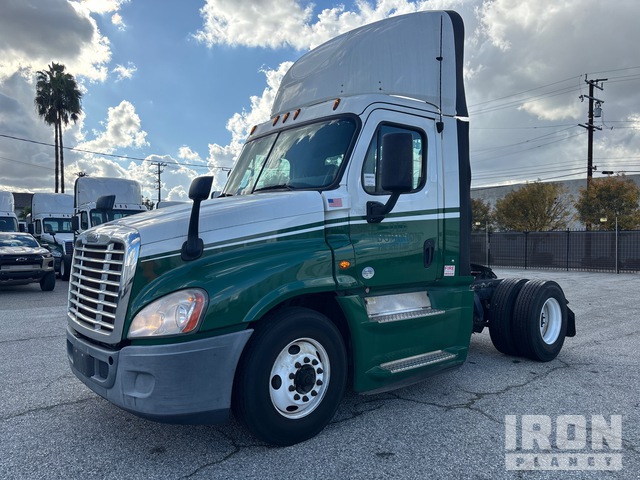 CAMIóN 2017 FREIGHTLINER