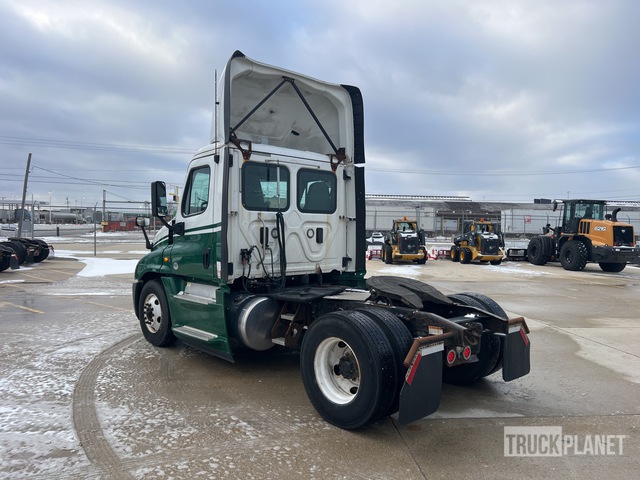 CAMIóN 2017 FREIGHTLINER