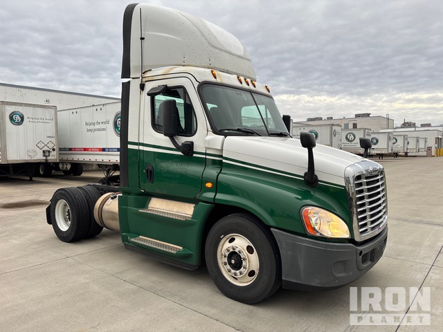 CAMIóN 2017 FREIGHTLINER