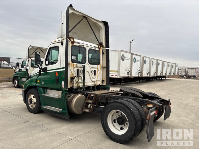 CAMIóN 2017 FREIGHTLINER