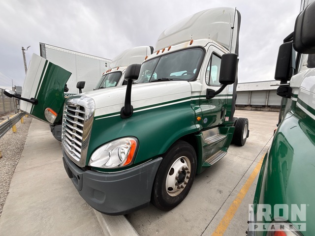 CAMIóN 2017 FREIGHTLINER