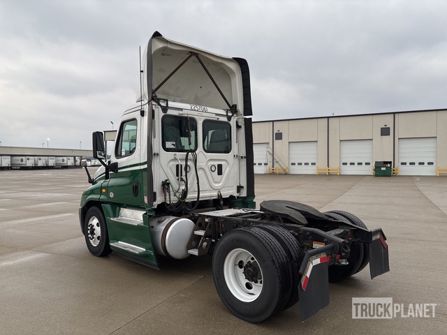 CAMIóN 2017 FREIGHTLINER