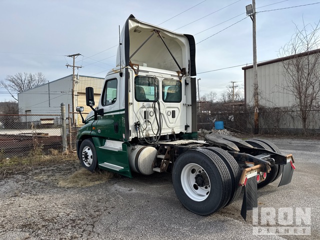 CAMIóN 2017 FREIGHTLINER
