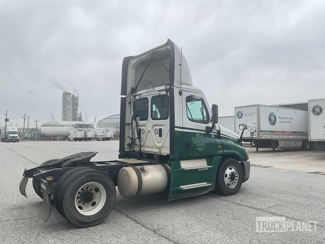 CAMIóN 2017 FREIGHTLINER