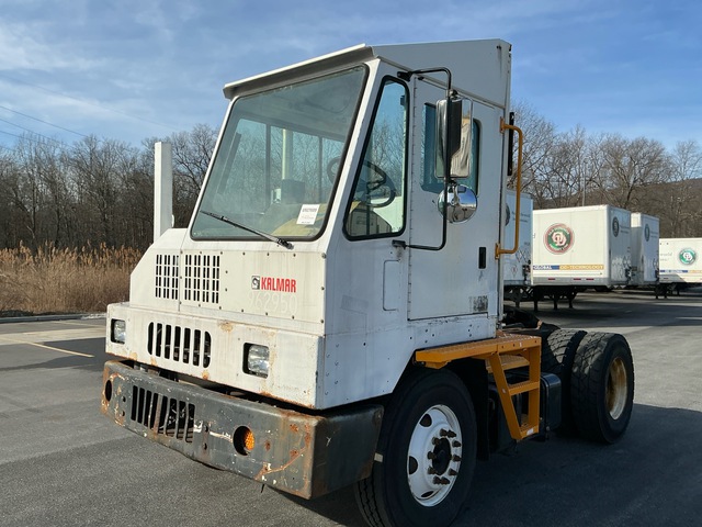 2008 Ottawa Kalmar 4x2 Spotter Truck