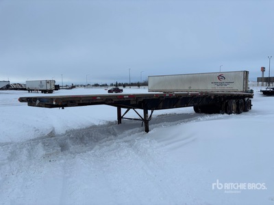 2006 Lode King 53 ft Tri/A Flatbed Trailer