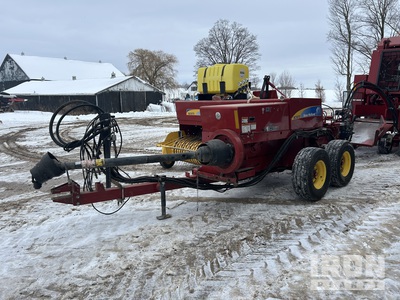 Marcrest Bale Baron 4200T with 2010 New Holland BC5070 small square baler