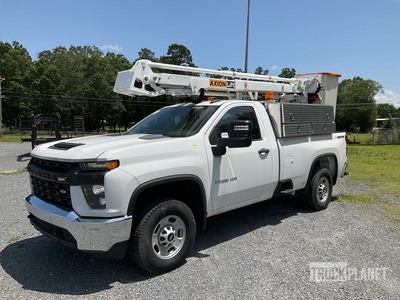 2022 Axion UR3410 27 ft on 2021 Chevrolet Silverado 2500HD 4x4 Bucket Truck