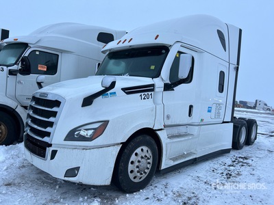 2022 Freightliner Cascadia 126 6x4 T/A Sleeper Truck Tractor